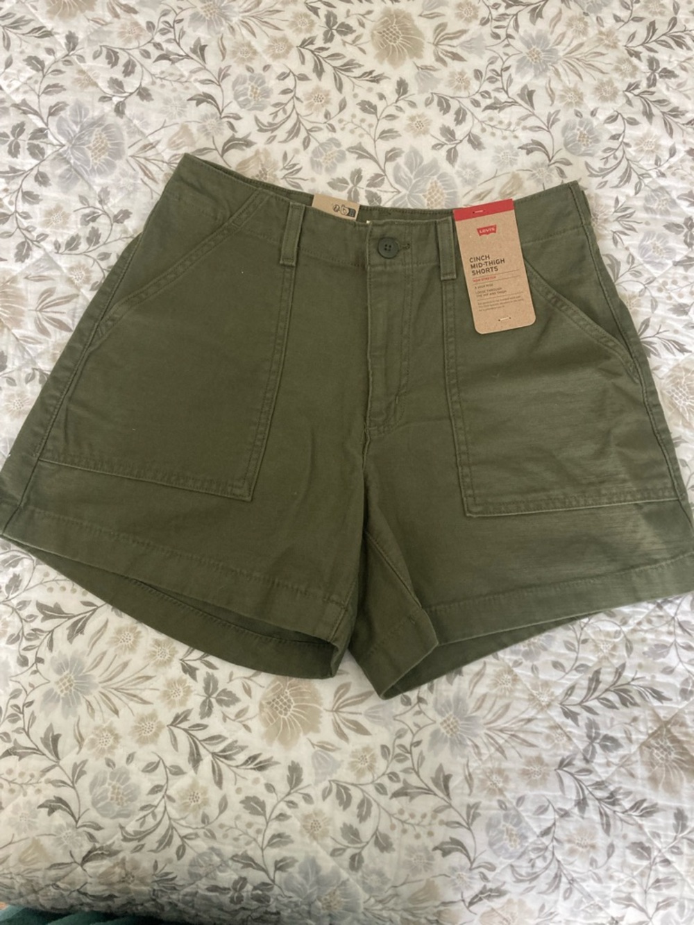 Levi's Women's Olive High-Waist Utility Shorts